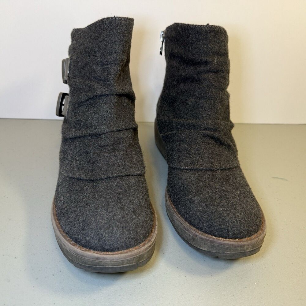 Blowfish Malibu B130 Women's Size 8 Dark Grey Flannel Buckle Ankle Boots Wedge